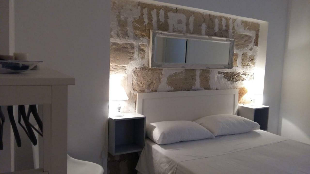 Appartamenti E Camere Silva Trapani Eksteriør billede